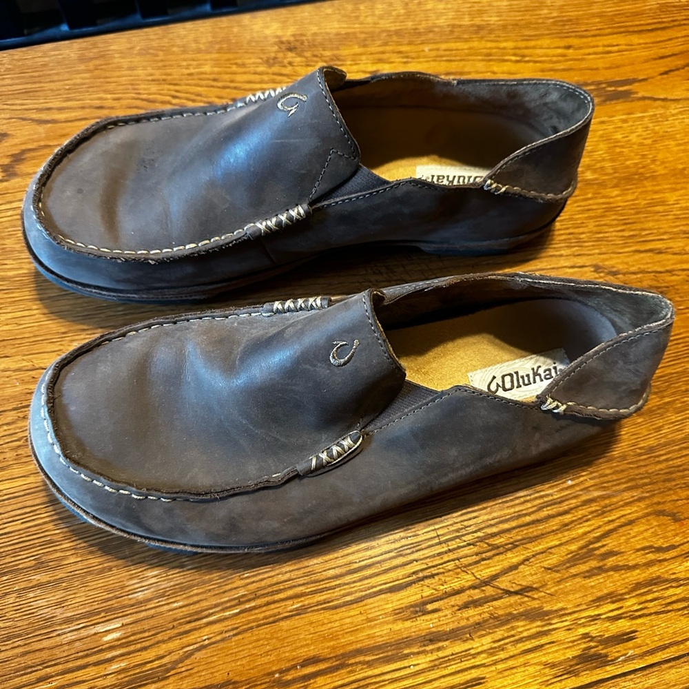 Olakai Men's Grey slip on Loafers